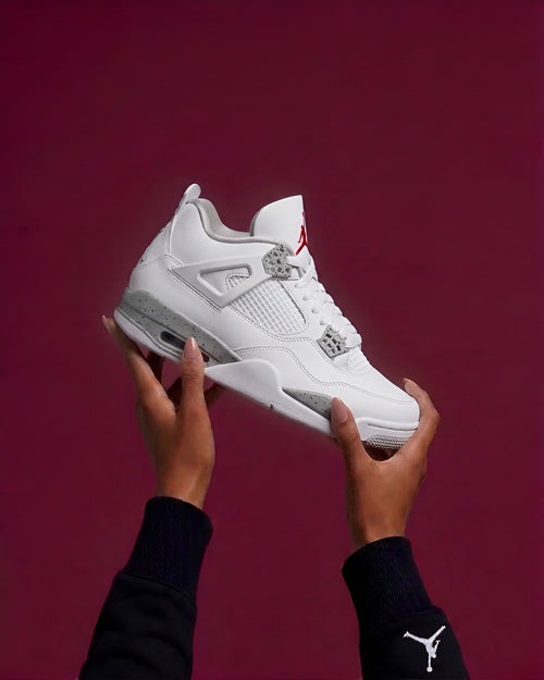 Air Jordan 4 Retro