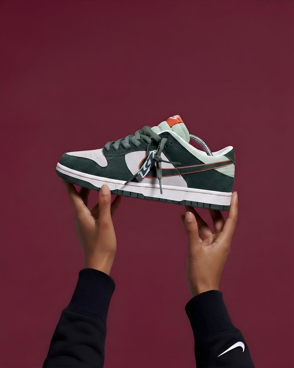 Nike SB DUNK LOW X OTOMO KATSUHIRO