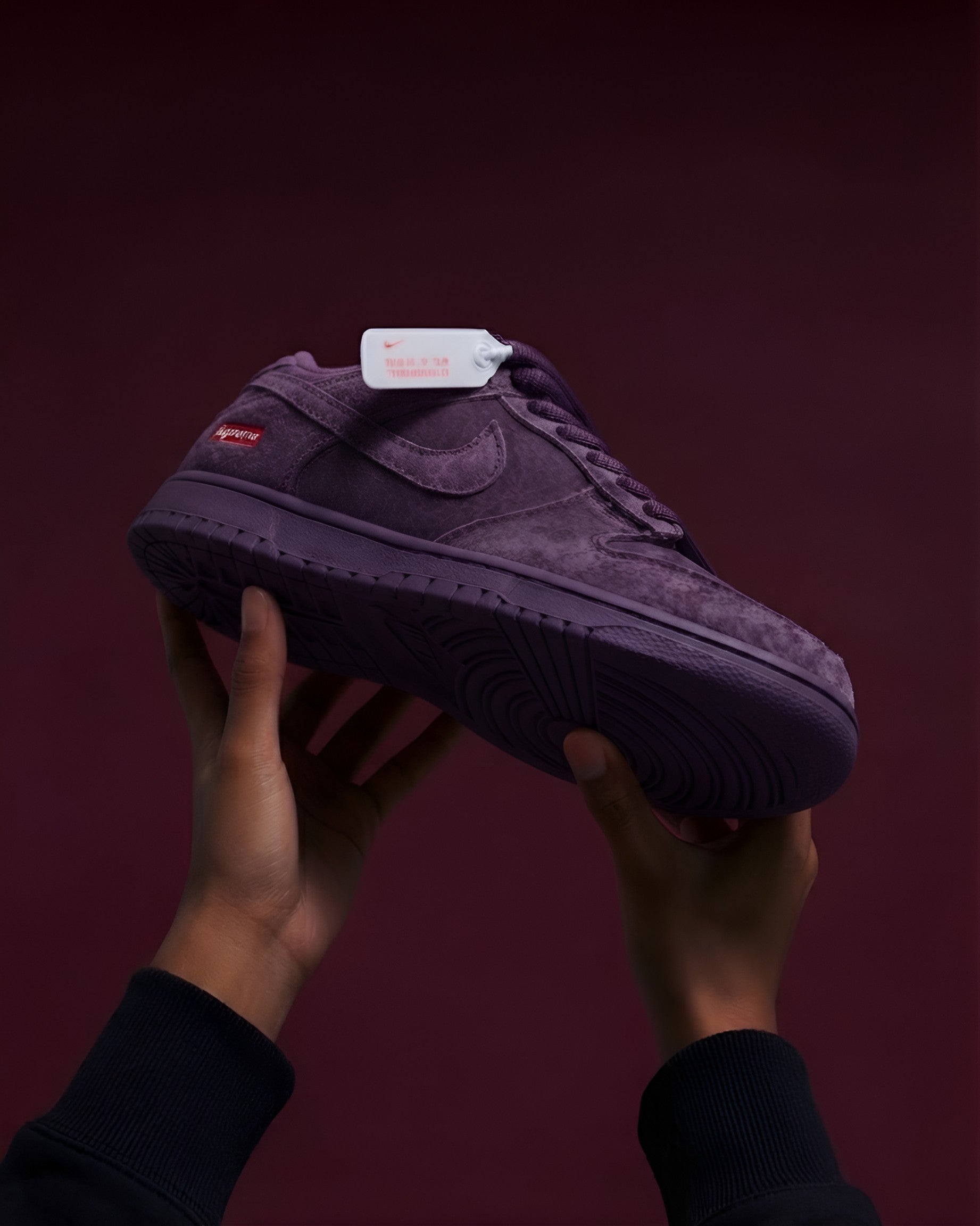 Nike SB Dunk Low Supreme Suede